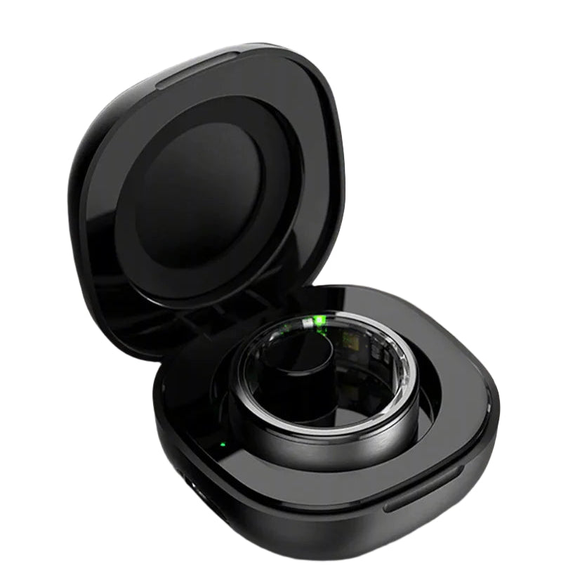 Smart Ring Sync Pulse Colmi R03 dark grey titanium charging on the case